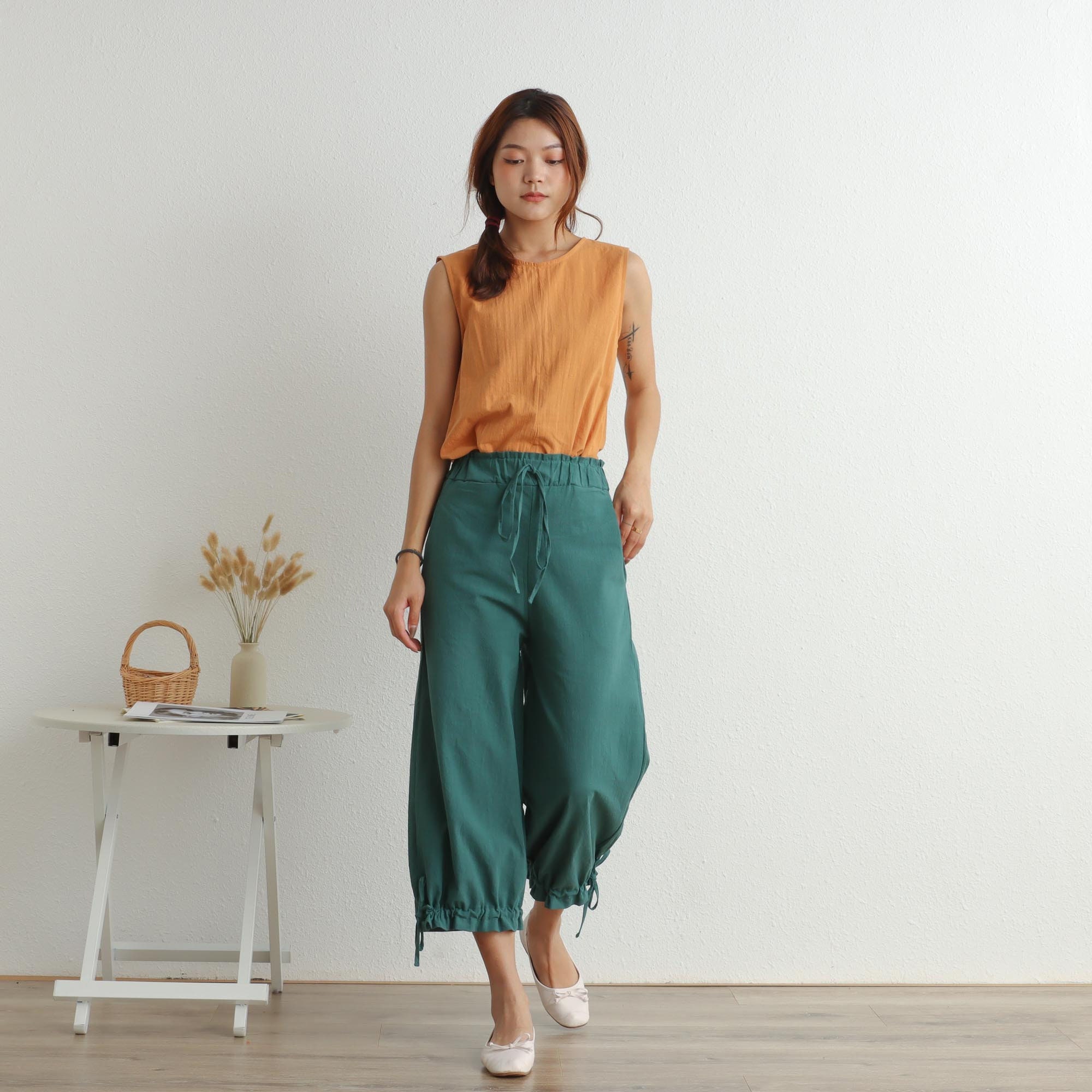 Women Elastic Waist Cotton Cropped Pants Soft Casual Loose Large Size Boho Trousers Wide Leg Pant Customized Plus Size Pants Linen Pant